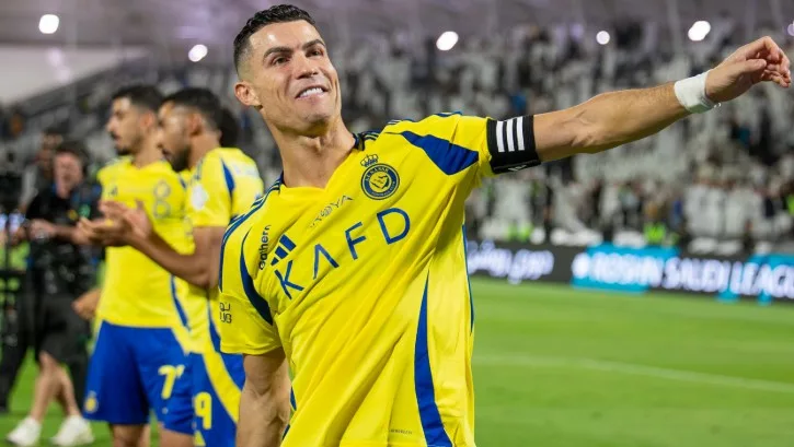 Cristiano Ronaldo duy trì thể lực ấn tượng ở tuổi 39